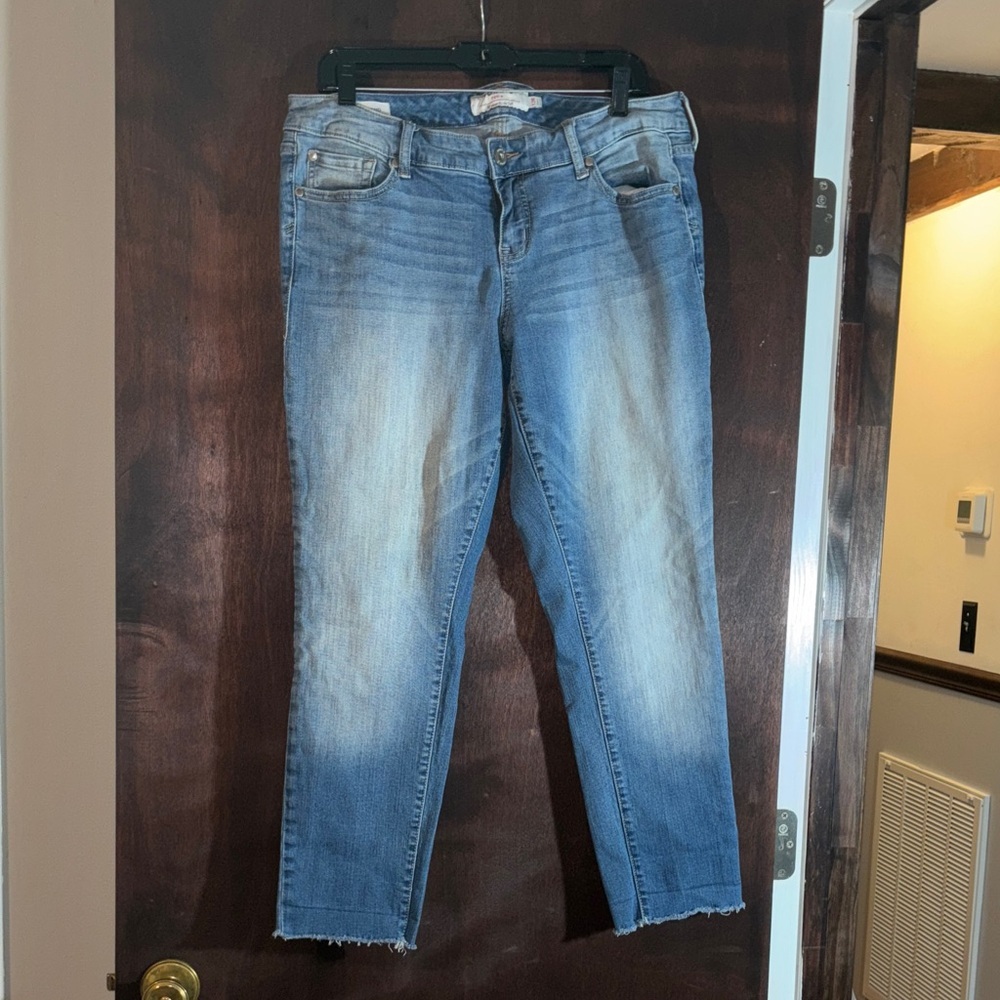 Torrid Boyfriend Mid Rise Jeans- 12R